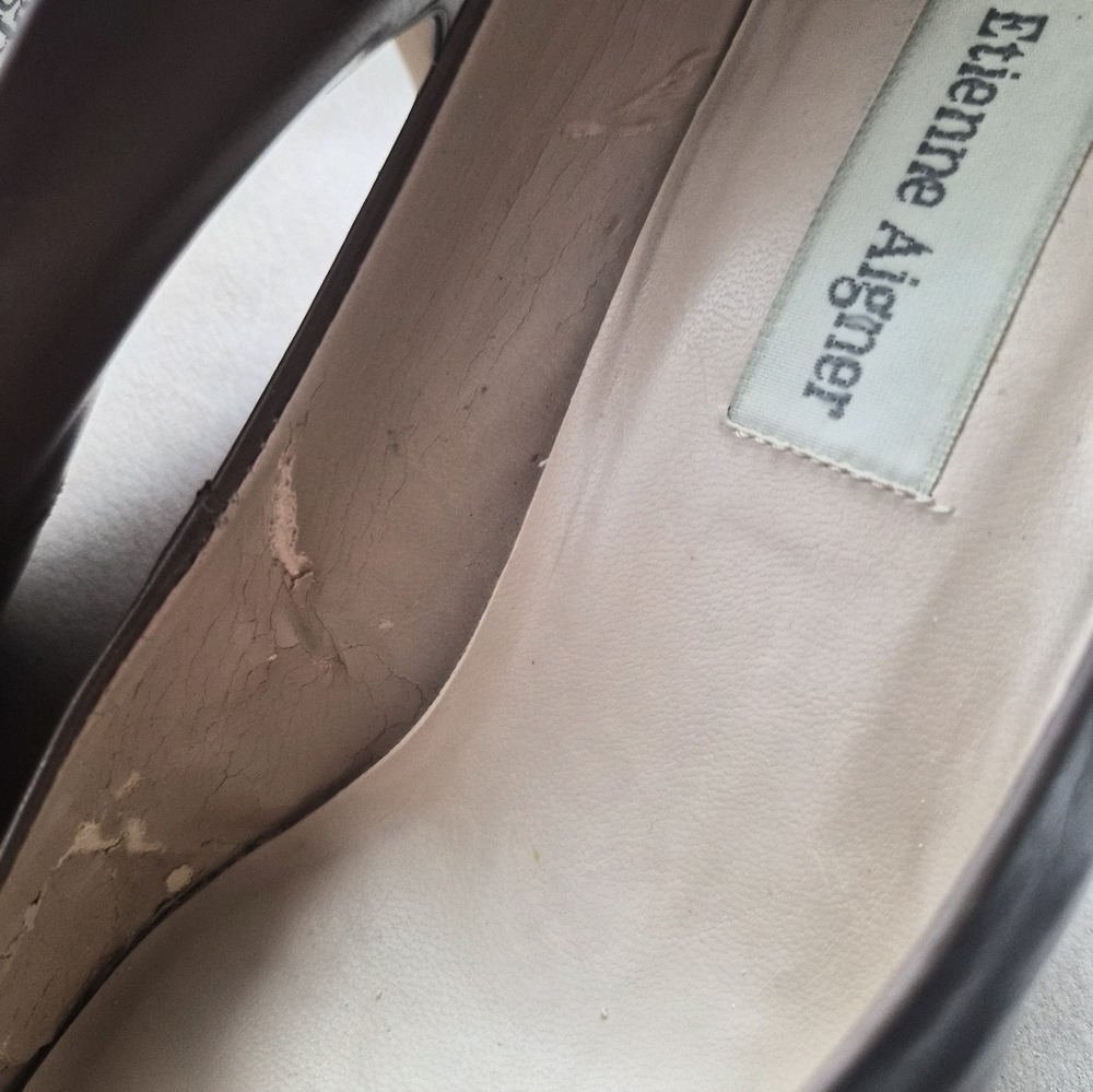 ​Etienne Aigner "Gail II" Taupe Leather Kitten Heel Pumps 7.5 - Picture 9 of 9